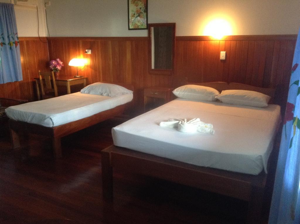 Rekona Lodge Gizo Zimmer foto